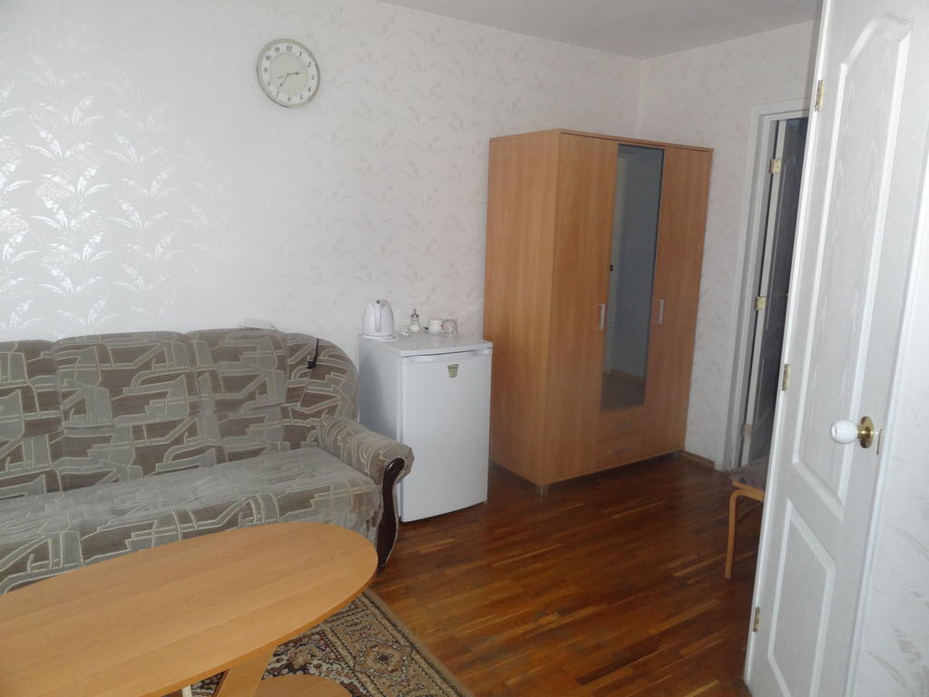 Hotel Rebir Daugavpils Phòng bức ảnh